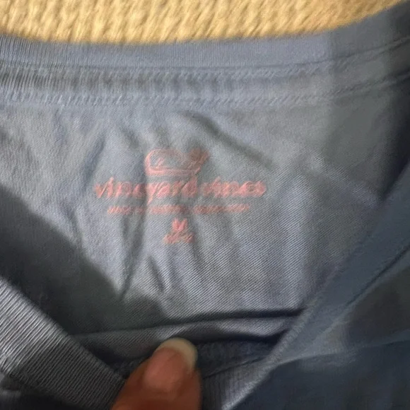 Vineyard Vines Long Sleeve - Picture 3 of 4